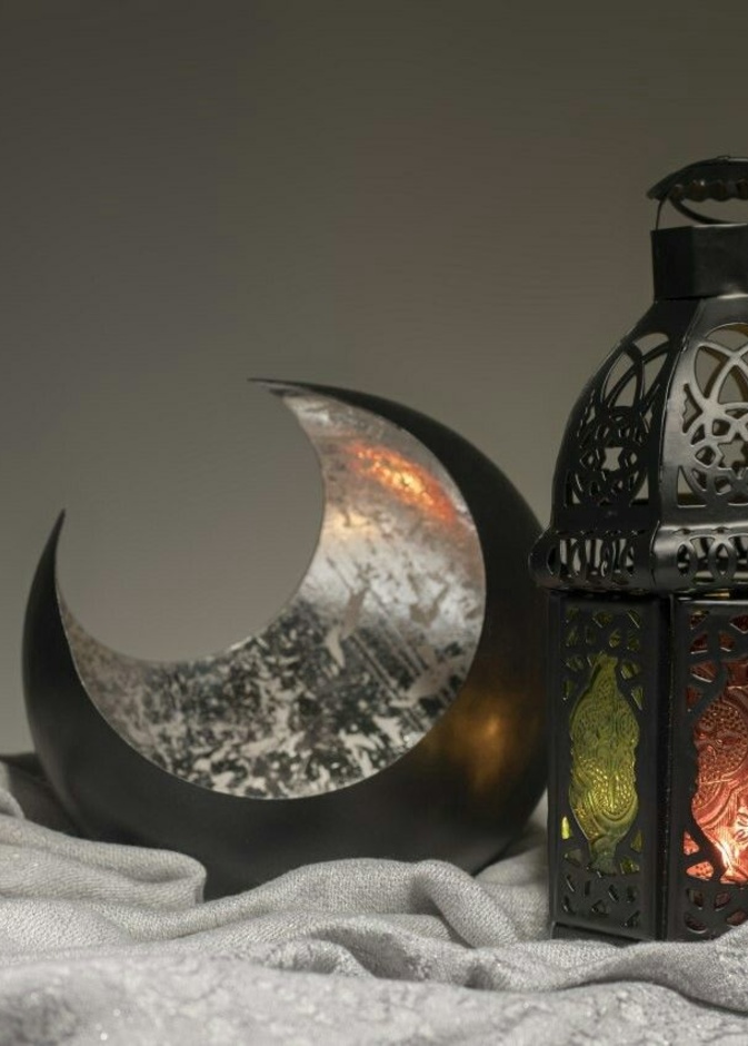 اكسسوارات رمضانية من المعدن وبأسلوب فينتاج