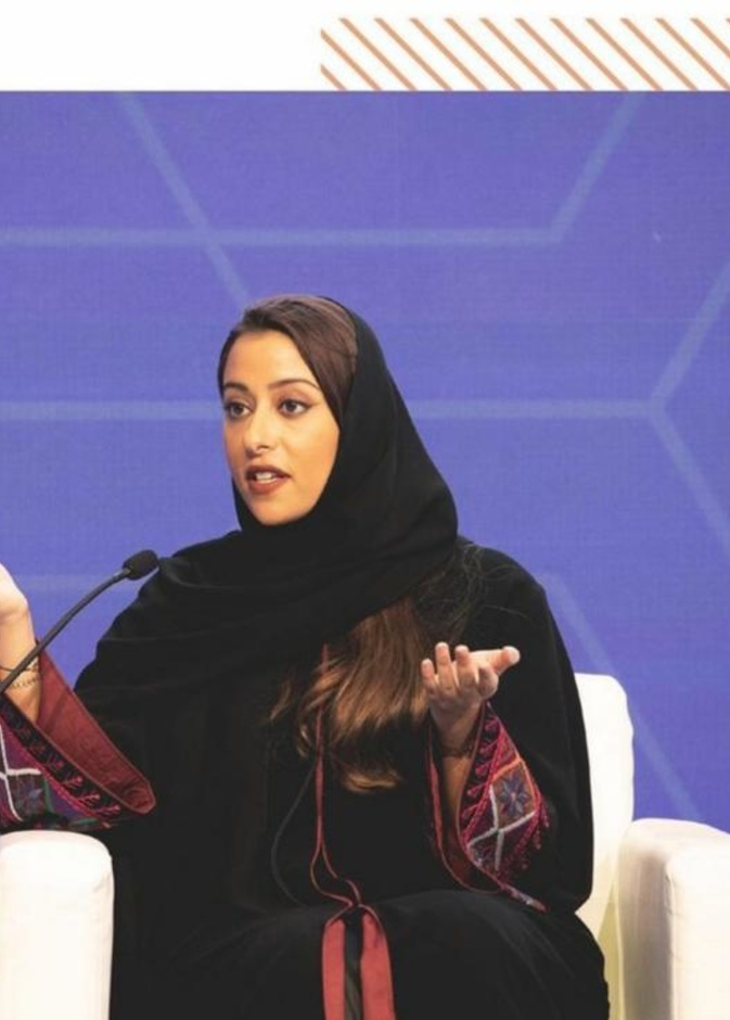 الأميرة نورة بنت فيصل تفتخر بالمشارِكات في ختام برنامج سمو لقياديات الأزياء - الصورة الرئيسية