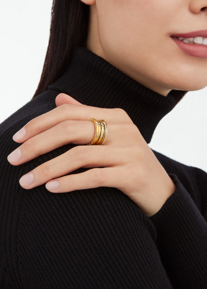 تصاميم مجوهرات ذهب من الماركات العالمية لـ دعوات الافطار الرمضانية