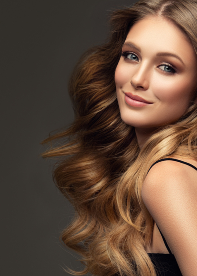 ماسكات طبيعية لحل مشاكل الشعر المصبوغ في رمضان