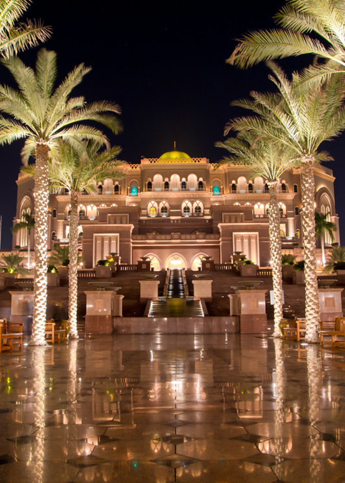 فندق قصر الامارات بواسطة Y NakanishiFollow