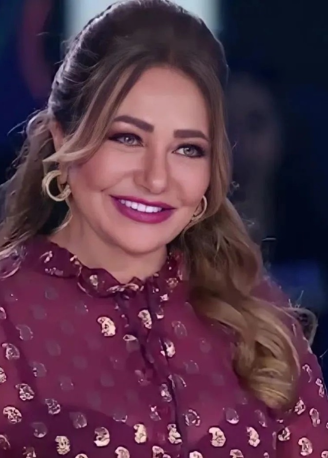 ليلى علوي