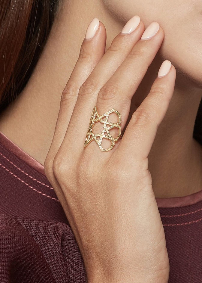 موديلات مجوهرات تتميز بتصميمات شرقية تلائم شهر رمضان