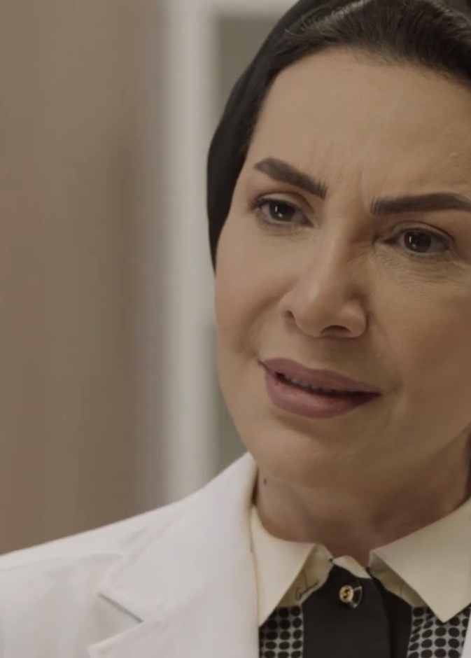 هدى حسين تنهار في الحلقة 13 من مسلسل "من شارع الهرم إلى"