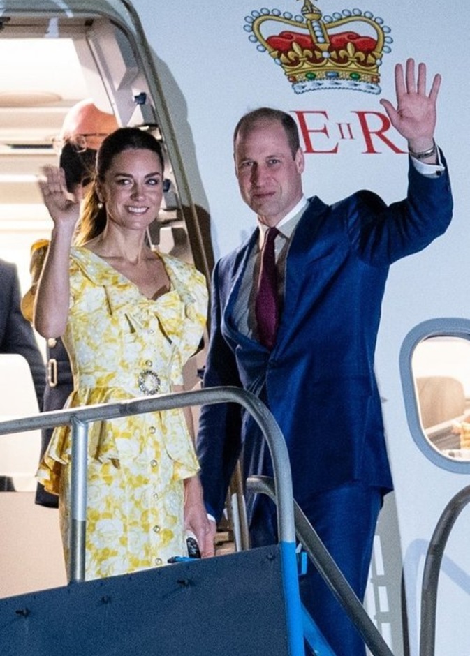 كيت ميدلتون تستعين بمصممة فستان زفافها لإطلالاتها في احتفالات اليوبيل البلاتيني للملكة