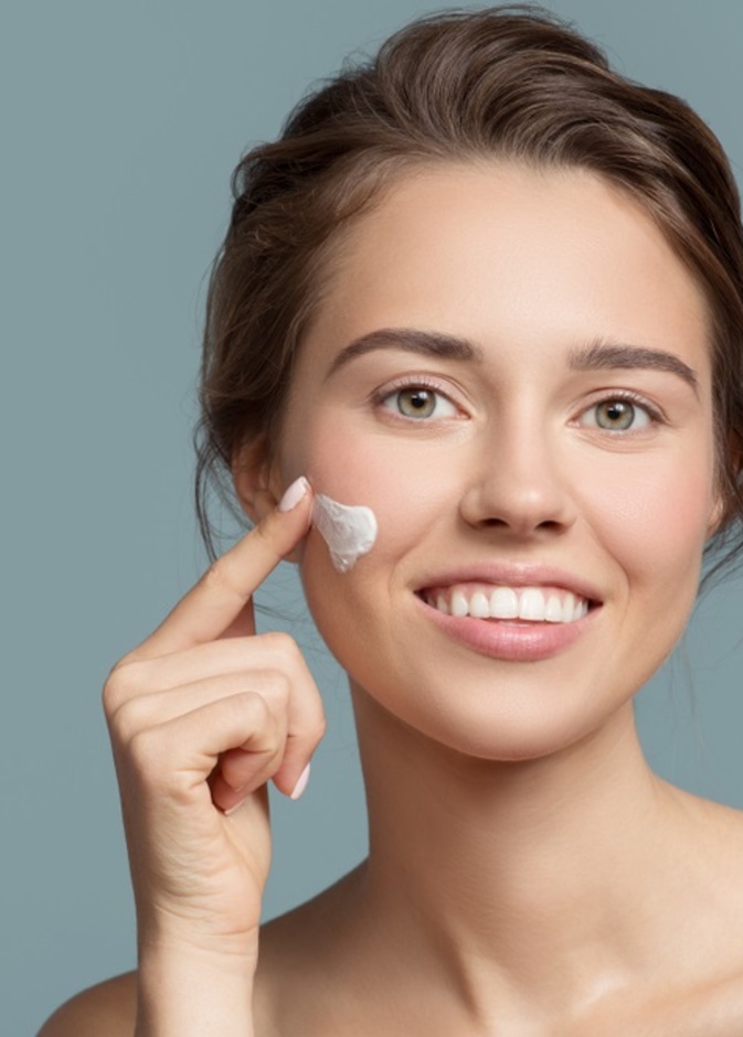 أفضل روتين العناية بالبشرة في المساء قبل أيام من عيد الفطر 2022