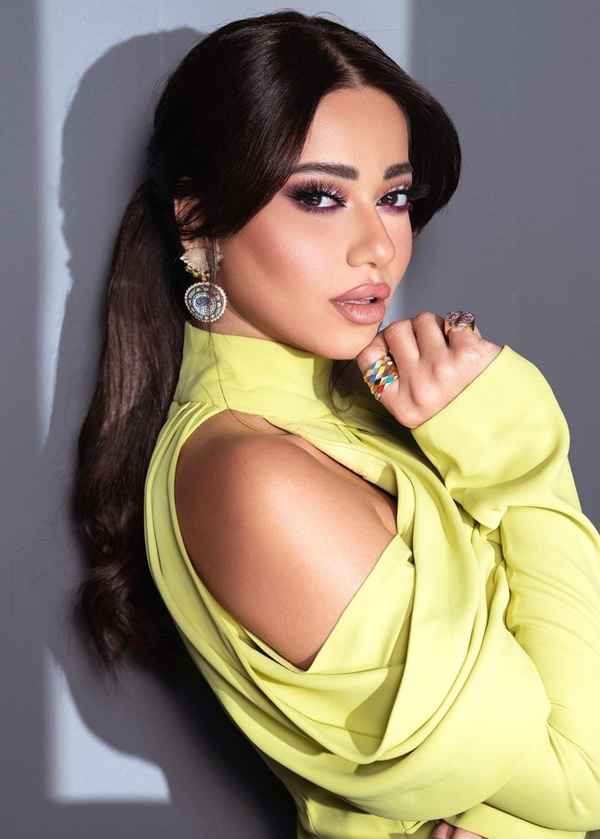 مكياج شرقي لأمسيات رمضان من وحي إطلالات رحمة رياض