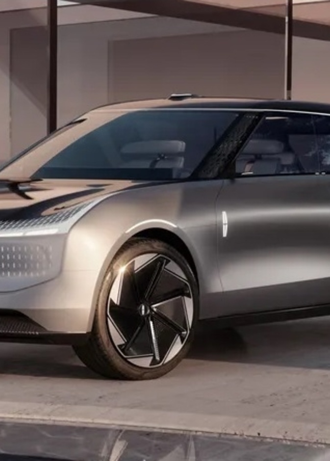 فيديو Lincoln تكشف عن سيارة المستقبل