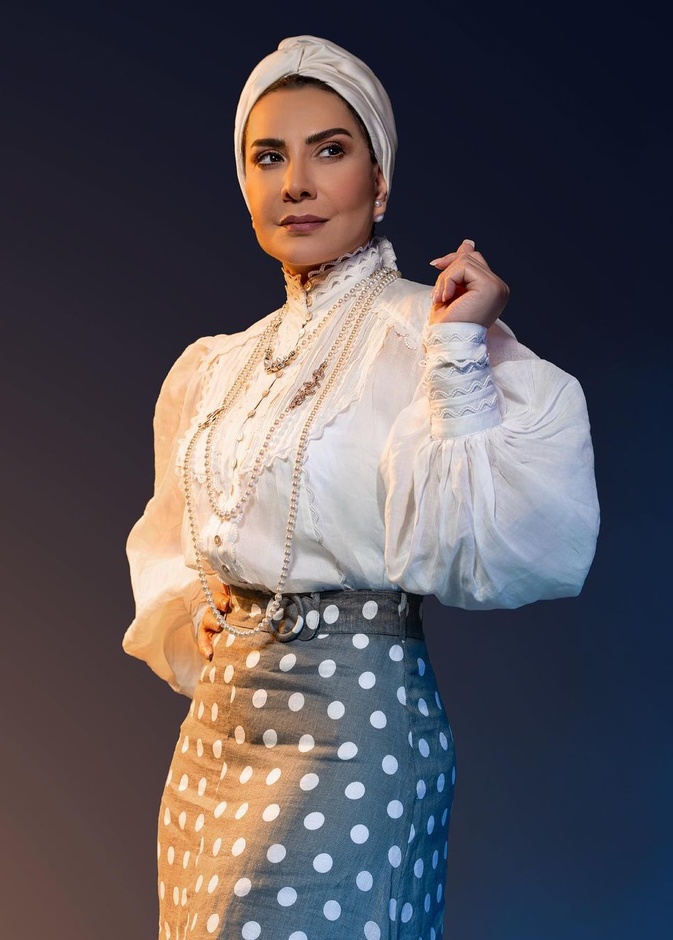 الممثلة هدى حسين