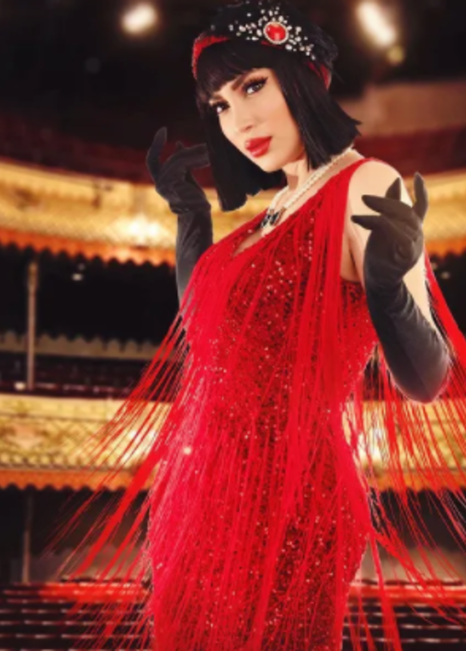 إطلالة نسرين طافش في مسلسل جوقة عزيزة