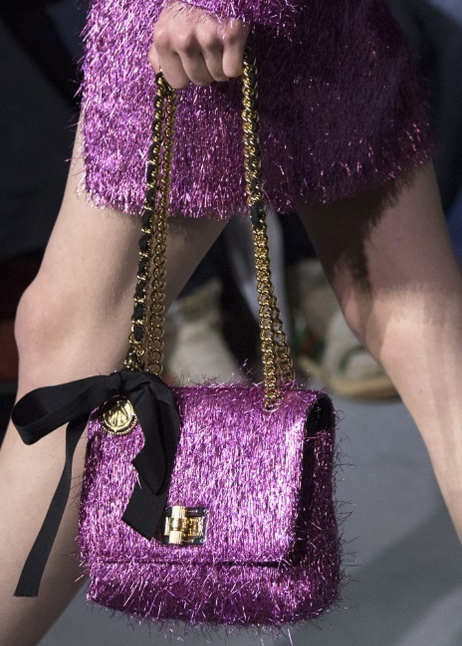 موضة حقائب صيف 2022 باللّون البنفسجي من Lanvin