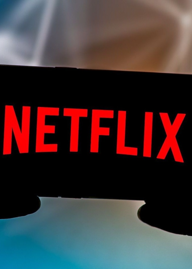 Netflix تخطط لتقديم عضويات اشتراك أرخص مدعومة بالإعلانات لتعويض تراجع المشتركين
