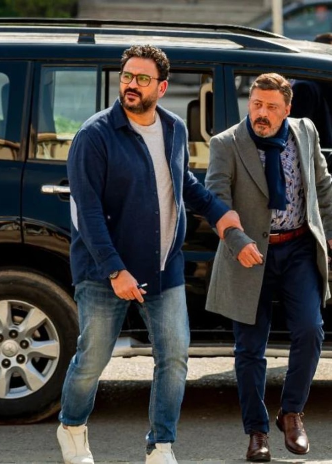 عمرو عبد الجليل وأكرم حسني