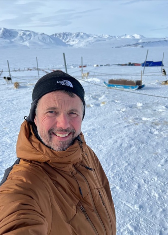 الأمير فريدريك ينشر صورة من رحلة عيد ميلاده المؤجلة