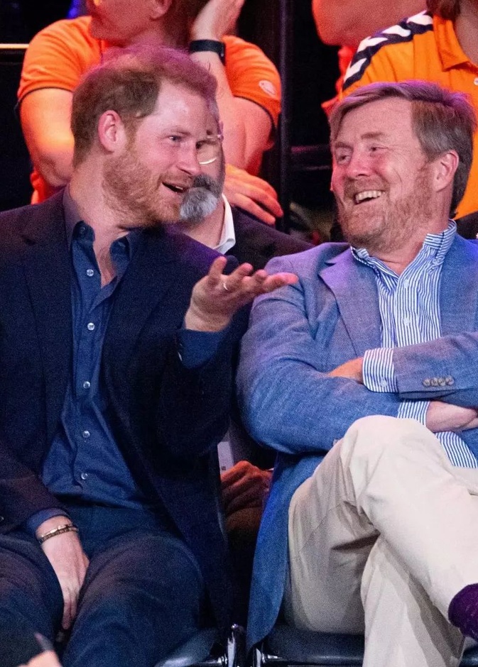 الأمير هاري يقابل ملك هولندا في دورة ألعاب انفيكتس