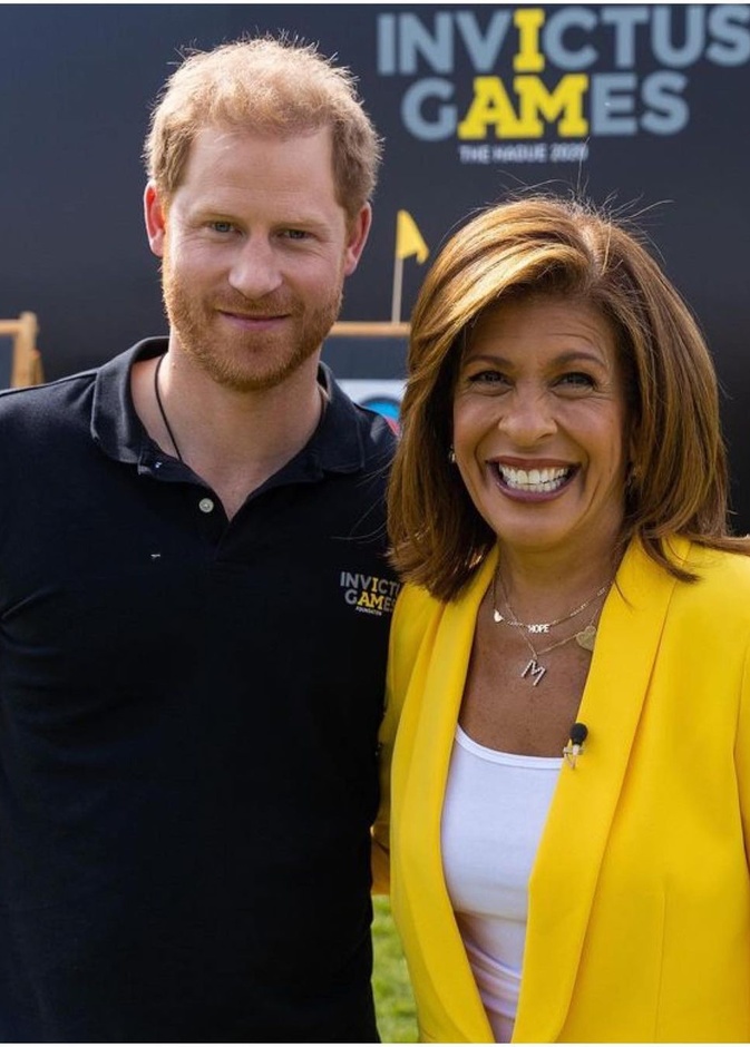 الأمير هاري يرغب في حماية الملكة وضمان وجود "الأشخاص المناسبين" حولها