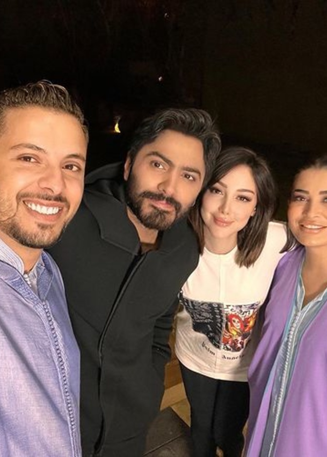 حاتم عمور وزوجته وتامر حسني وزوجته