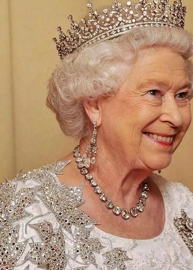 ملكة بريطانيا تتحدث عن شعورها بعد إصابتها بعدوى كورونا