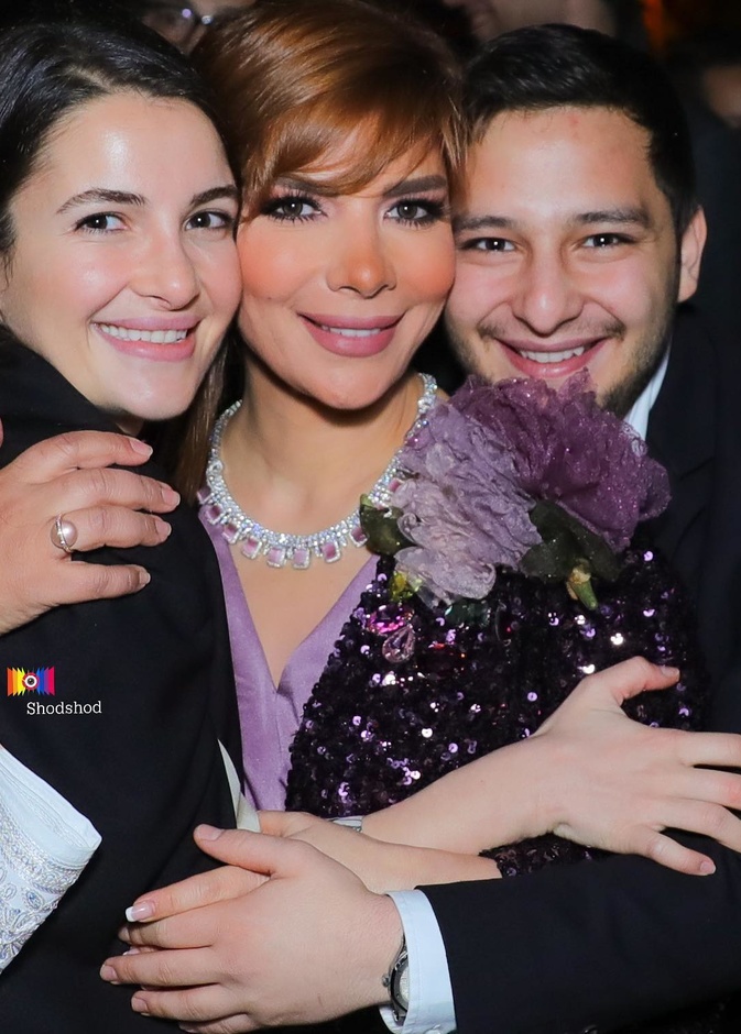 اصالة وابنائها 