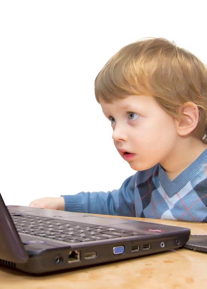 حلول ذكية وفعالة لحماية الأطفال من مخاطر التقنيات الحديثة