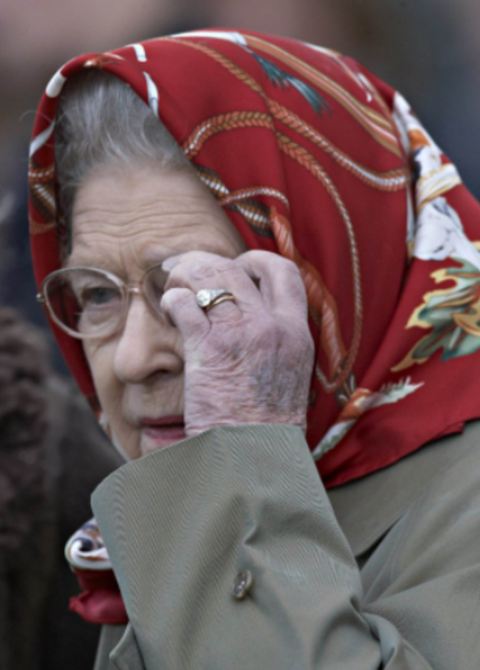 خاتم خطوبة الملكة إليزابيث الثانية