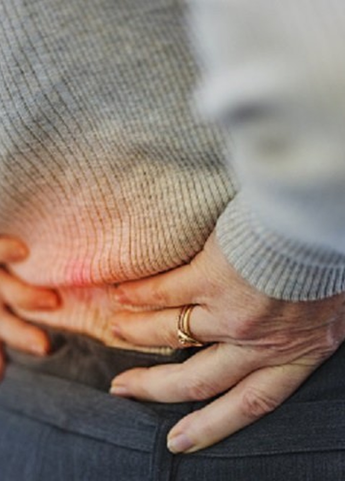 اسباب الام اسفل الظهر لدى النساء