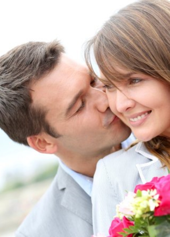 عبارات تهنئة مميزة للزوجة بمناسبة عيد الفطر 2022