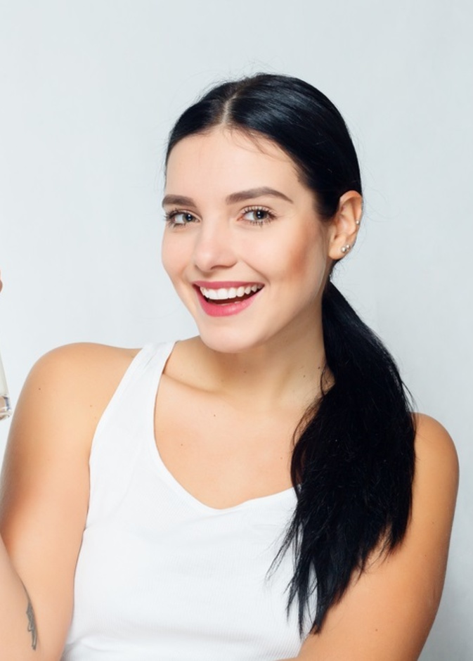 هل الحليب الخالي من الدسم مفيد لصحة المرأة