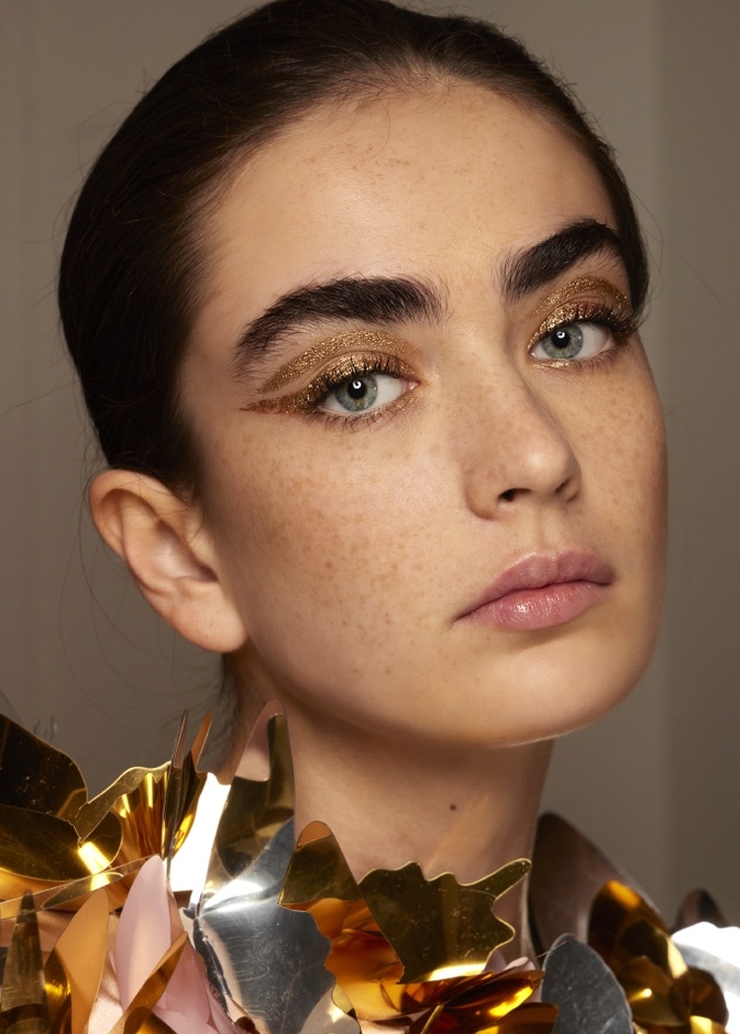  مكياج عيون سهرات   2022 من عروض Mabille