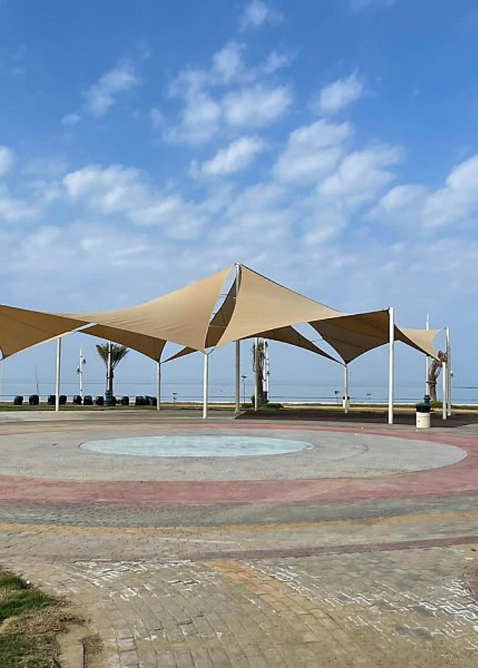 واجهة الوسقة البحرية.. جمال طبيعي ووجهة مثالية للاستجمام على ساحل البحر الأحمر