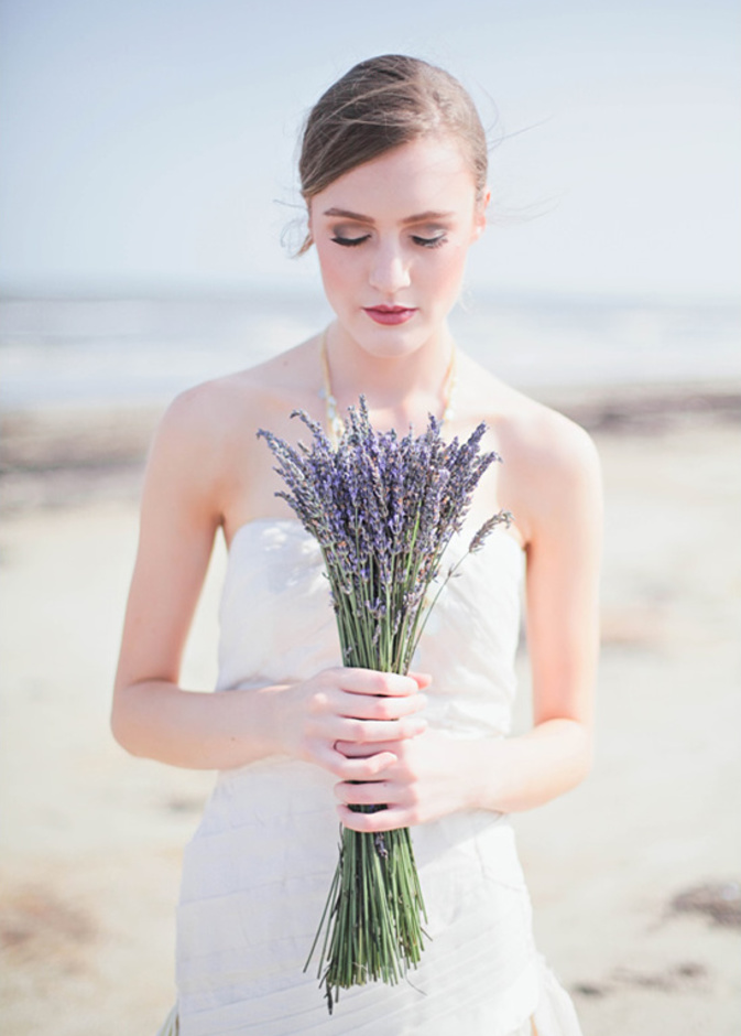 نصائح رائعة لاختيار مكياج رائع لحفلات الزفاف الشاطئية