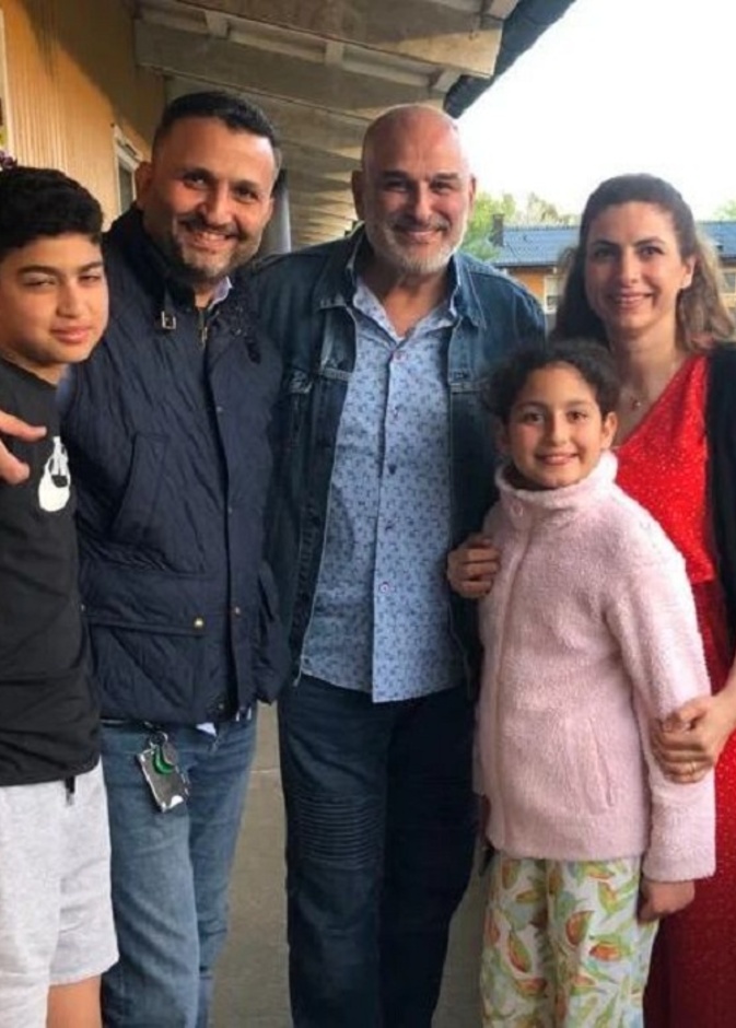 جمال سليمان وأسرته