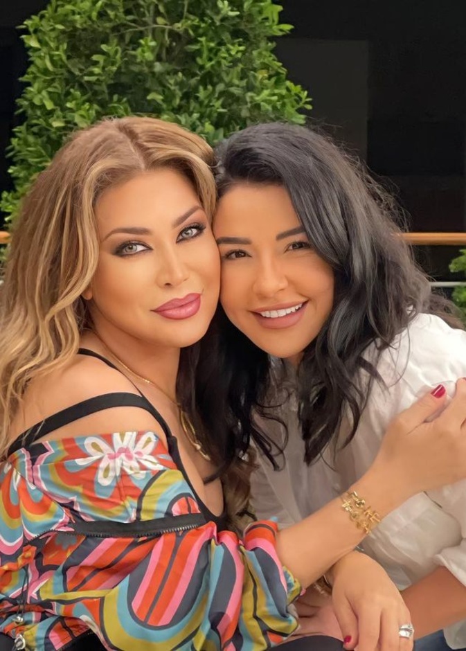 ماغي بوغصن ونوال الزغبي علاقة صداقة مثالية