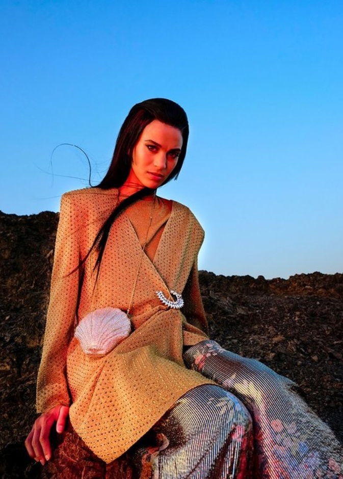 محاور المشاهير عدنان الكاتب يحاور عارضة الأزياء السعودية صوفي الشهري