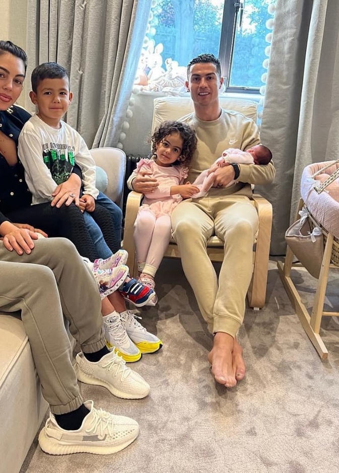 جورجينا رودريجيز وكريستيانو رونالدو