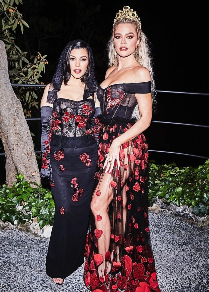 كلوي وكورتني كارداشيان