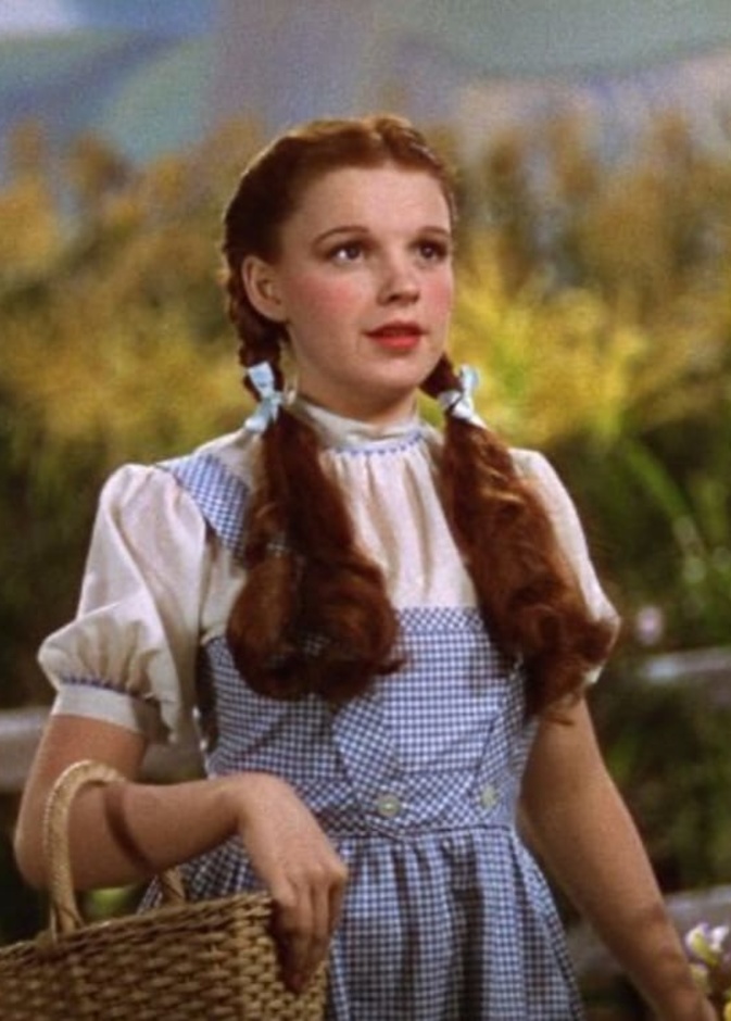 فستان جودي جارلاند