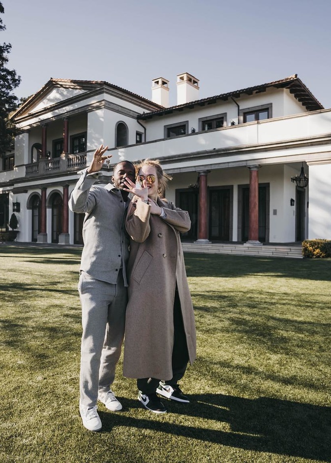 اديل وريتش بول 