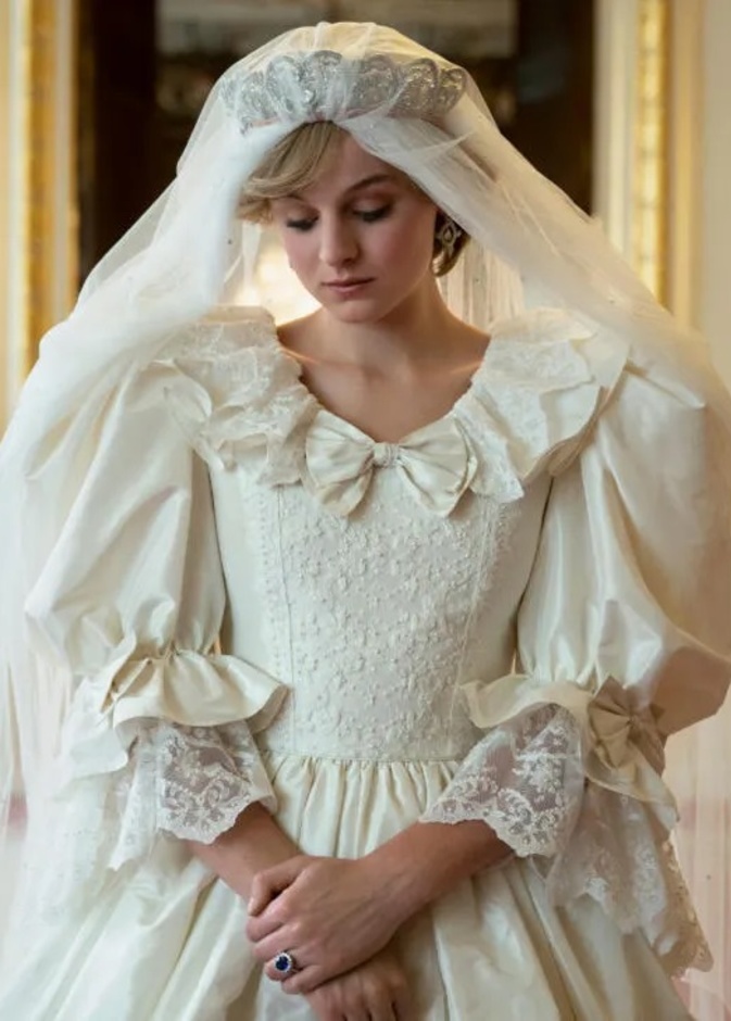 خاتم الأميرة ديانا في مسلسل The Crown