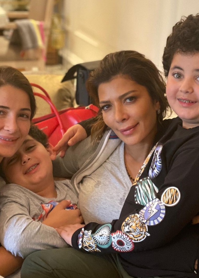 أصالة وأبنائها