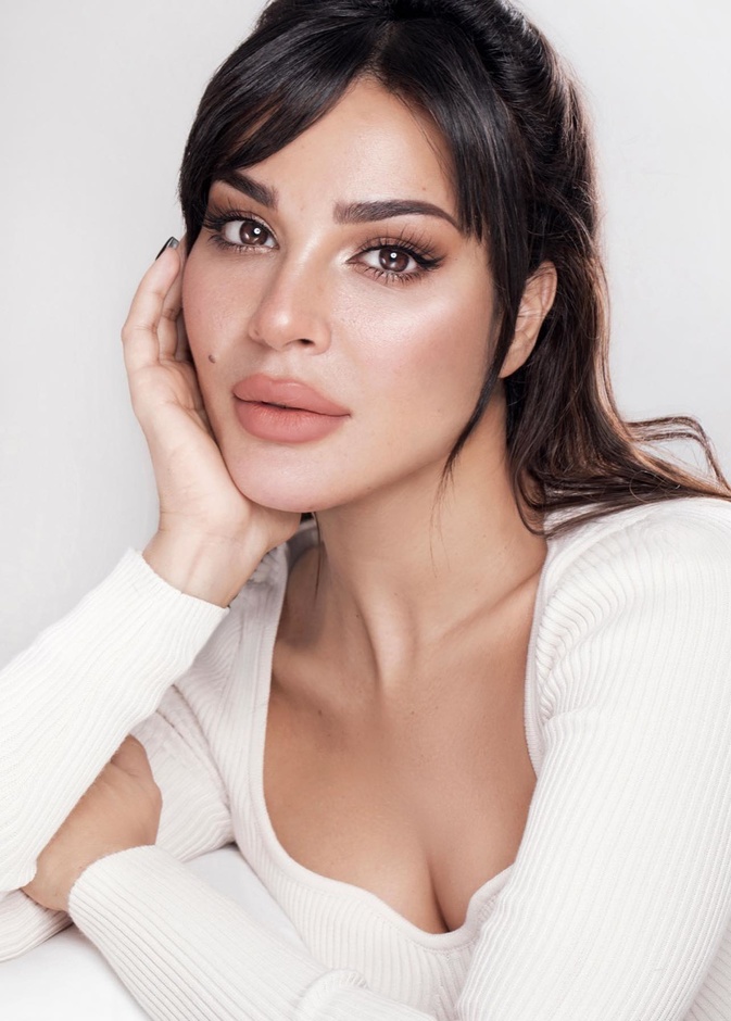 نادين نسيب نجيم 