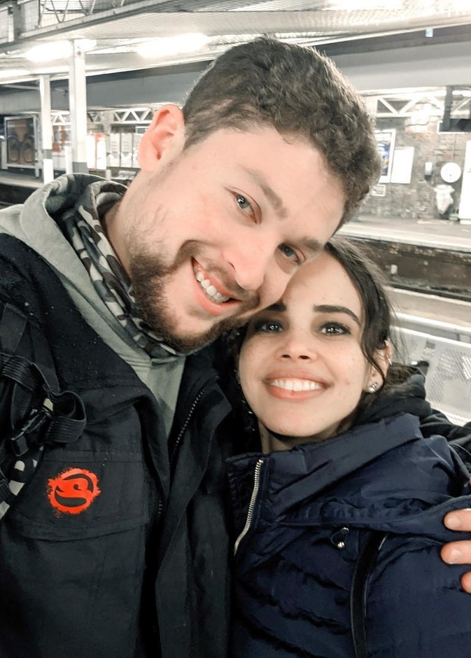 نور عمرو دياب وخطيبها 