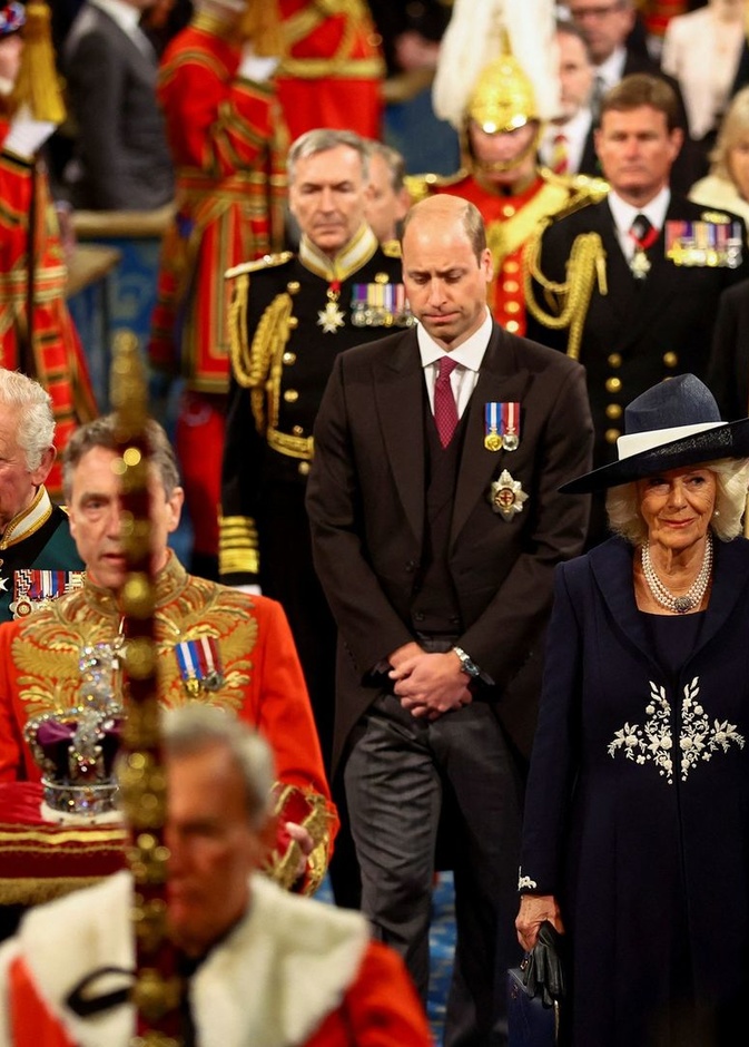 الأمير وليام يصنع التاريخ بحضوره افتتاح البرلمان للمرة الأولى