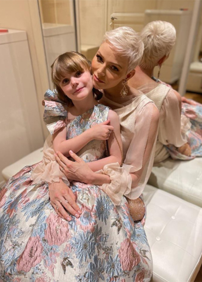 شاهد أحدث ظهور للأميرة تشارلين بصحبة طفلتها الأميرة غابرييلا