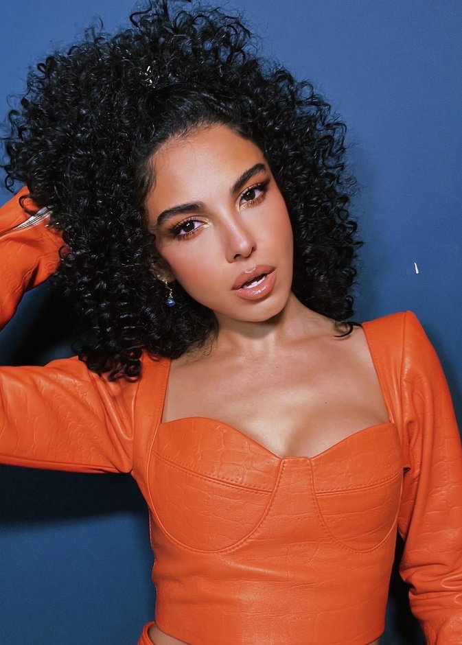 سلمى أبو ضيف