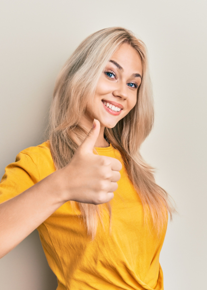 كيف تطور المرأة من نفسها وتكون شخصية جذابة للآخرين؟