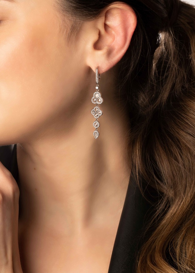 أقراط شانديلير فاخرة ديفيد موريس David Morris 