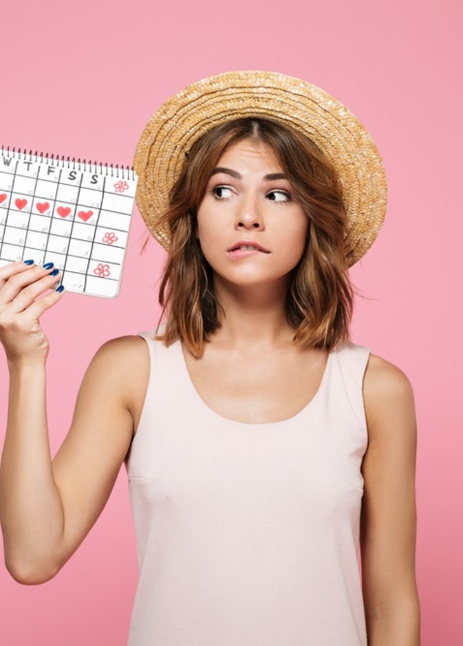 اعراض الدورة الشهرية الاكثر شيوعا واهم النصائح للتكيف معها