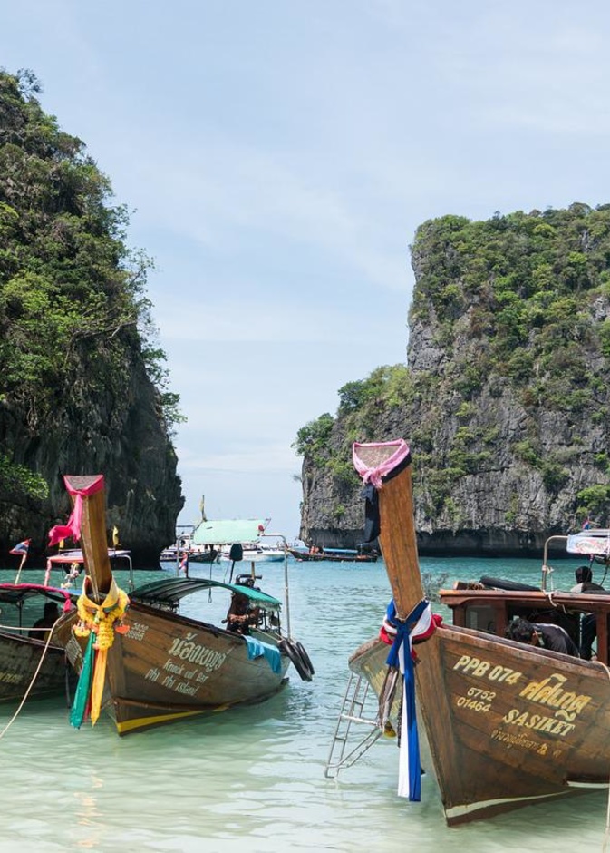 اكتشفوا سحر السياحة في جزيرة بوكيت تايلاند بواسطة Michelle_Raponi