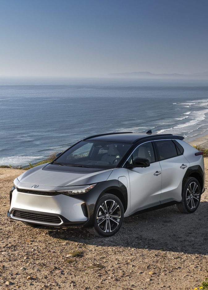 تويوتا تكشف عن كروزر الكهربائية